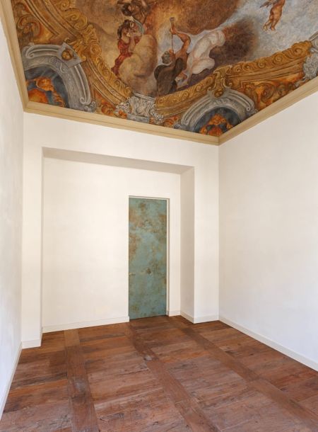 Ingresso della Sala del Rinascimento del Piano Nobile all'interno di Palazzo Saluzzo Paesana