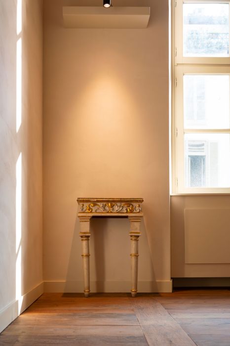 Particolare arredamento della Sala del Rinascimento del Piano Nobile all'interno di Palazzo Saluzzo Paesana